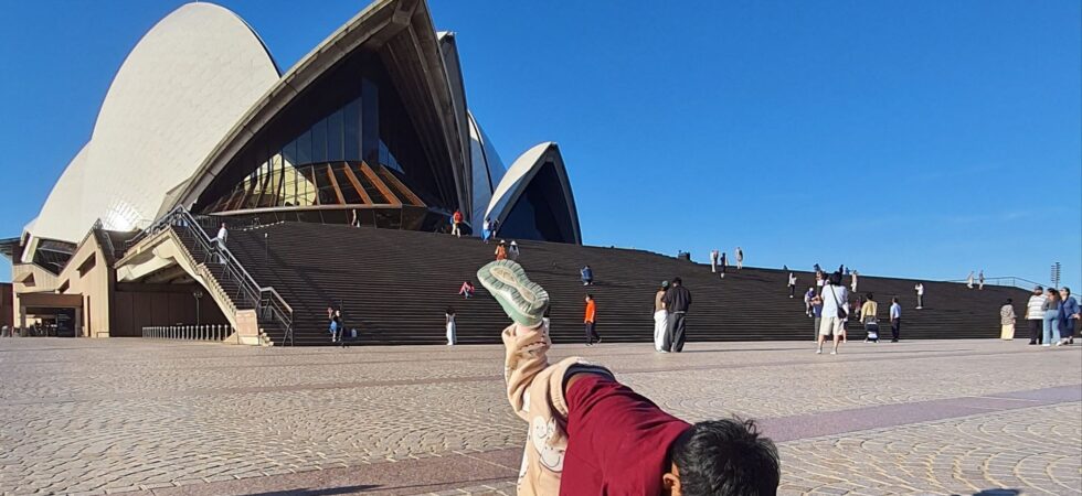 Uma at Sydeny Opera House.